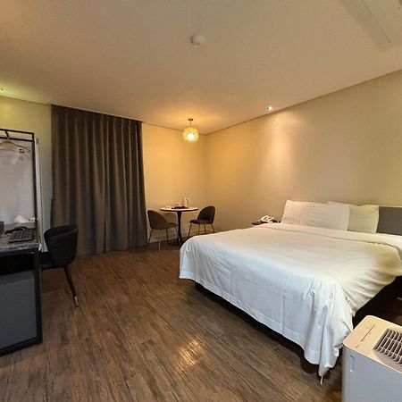 Cheonan K Hotel Bagian luar foto